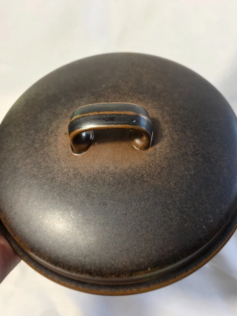 Arabia of Finland Rushka 1.5 Quart Covered Casserole Light & Dark Brown Spotted